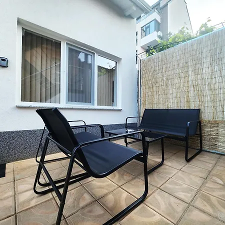公寓 Cosy With A Sunny Balcony In